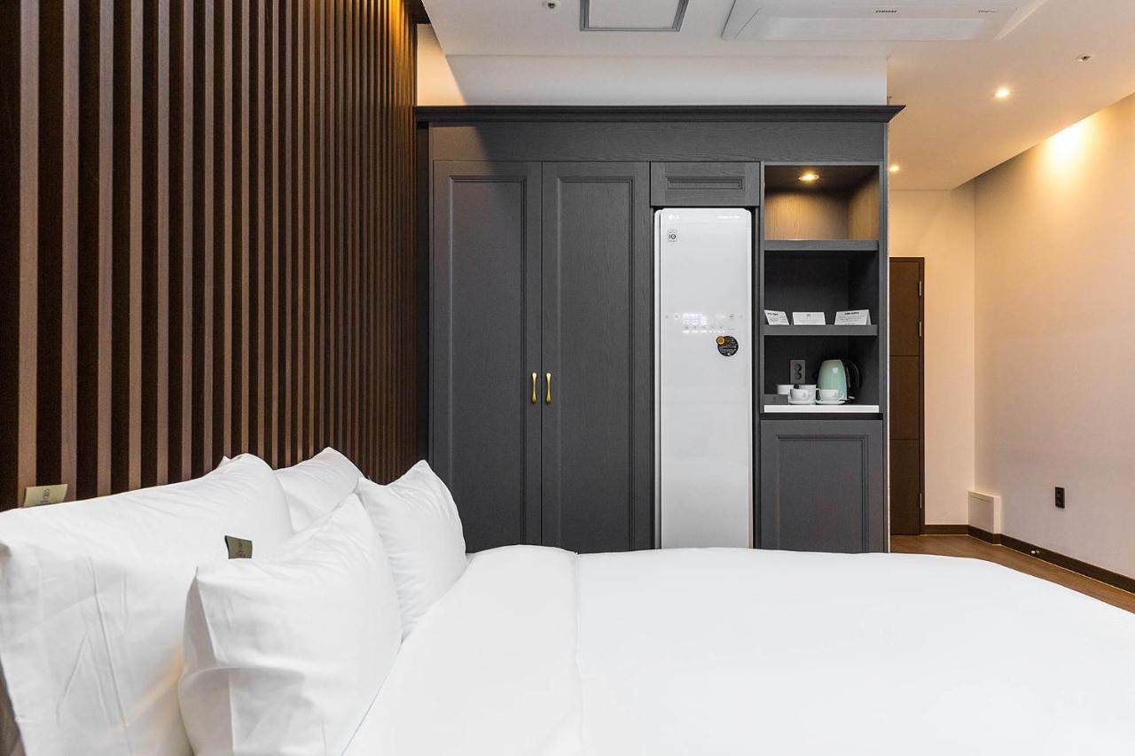 Hotel Demer Mokpo Extérieur photo