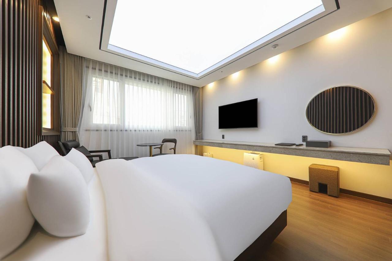 Hotel Demer Mokpo Extérieur photo