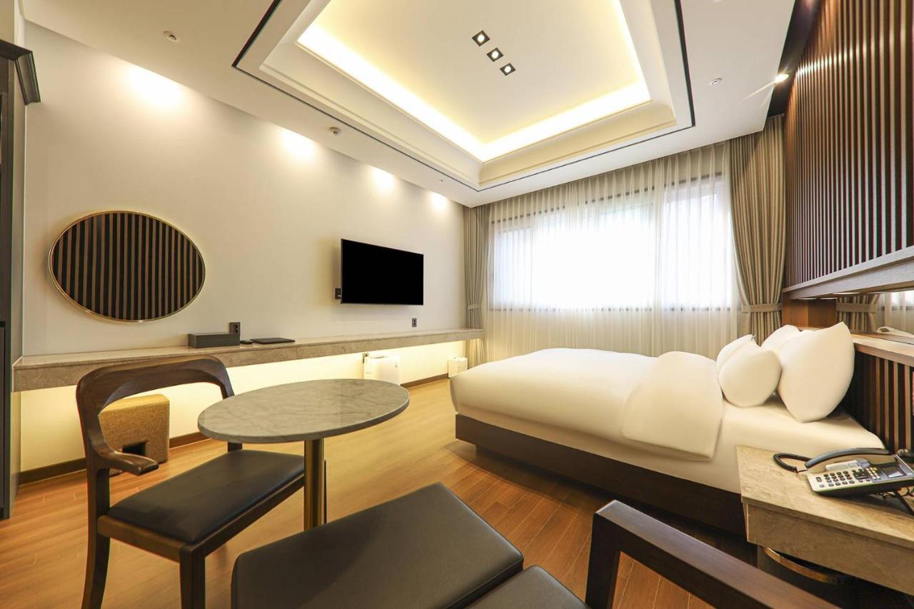 Hotel Demer Mokpo Extérieur photo