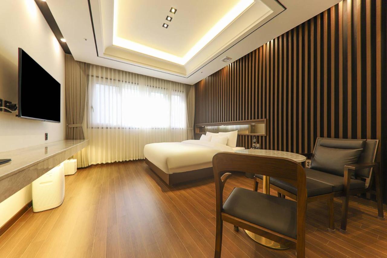 Hotel Demer Mokpo Extérieur photo