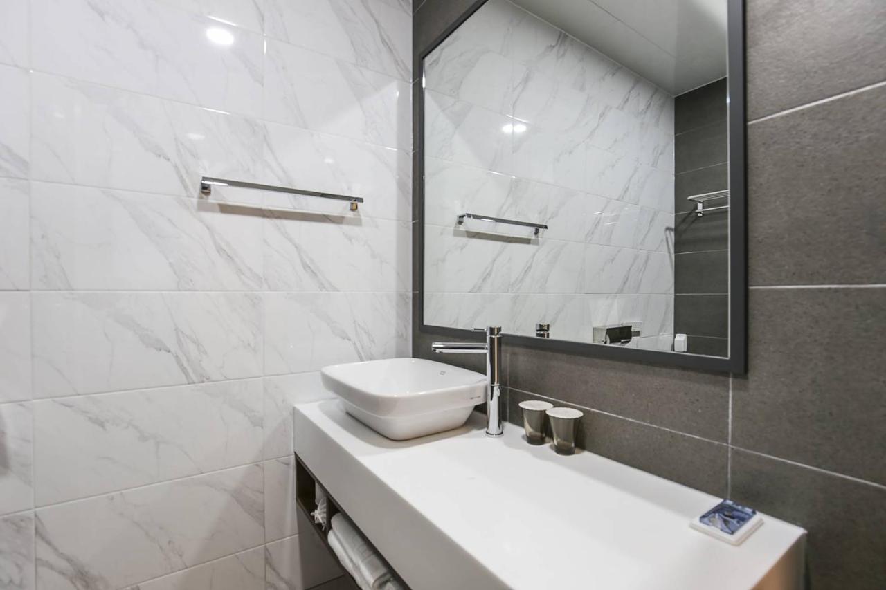 Hotel Demer Mokpo Extérieur photo