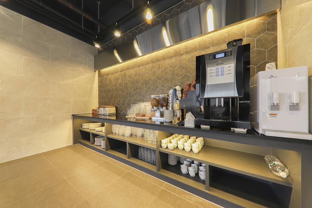 Hotel Demer Mokpo Extérieur photo