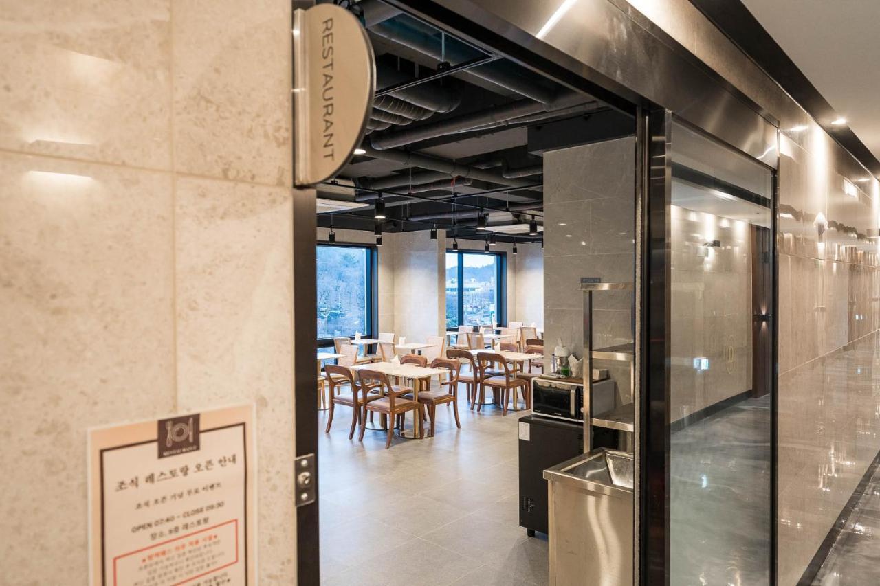 Hotel Demer Mokpo Extérieur photo